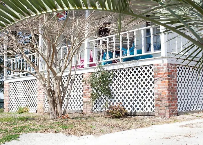 Beaufort Harbour Suites West Lodge